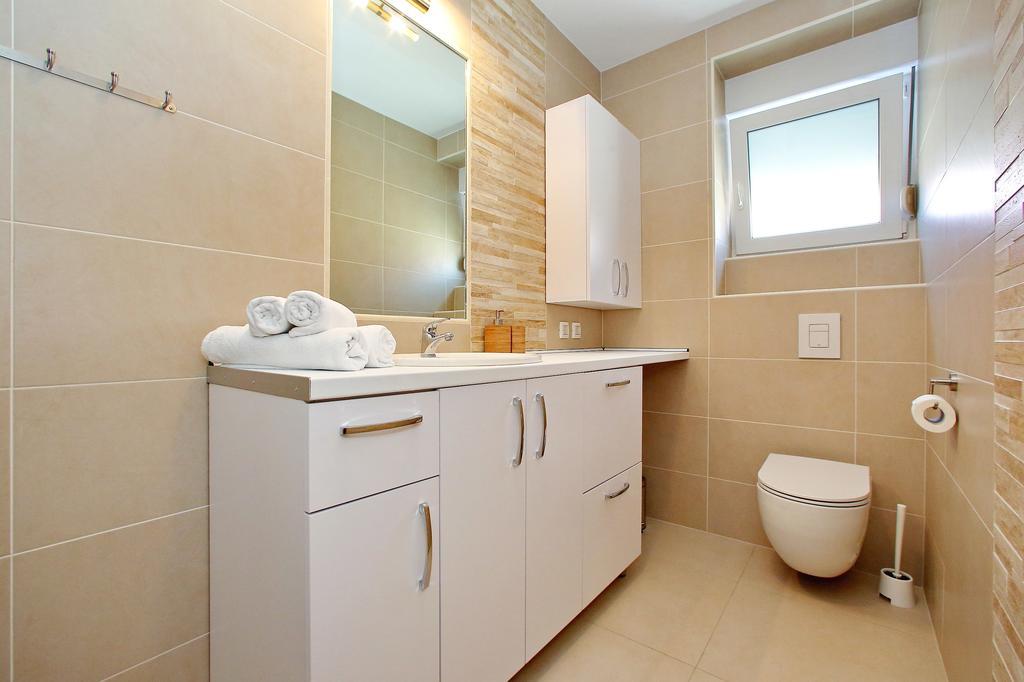 Luxury Apartments Sikiric With Fantastic View On The Sea Bibinje Esterno foto