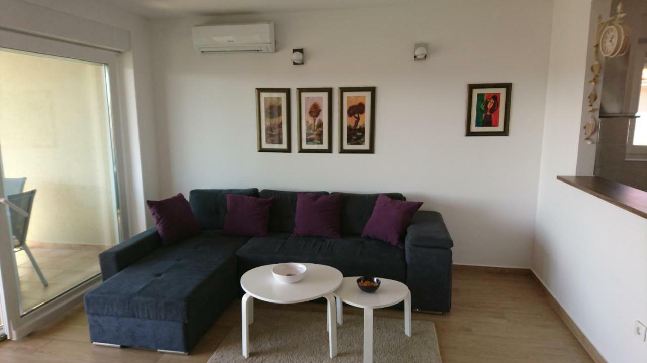 Luxury Apartments Sikiric With Fantastic View On The Sea Bibinje Esterno foto