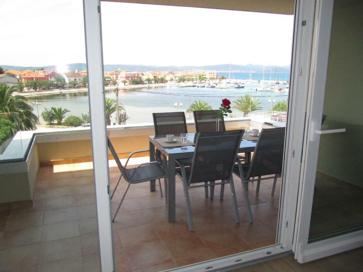 Luxury Apartments Sikiric With Fantastic View On The Sea Bibinje Esterno foto