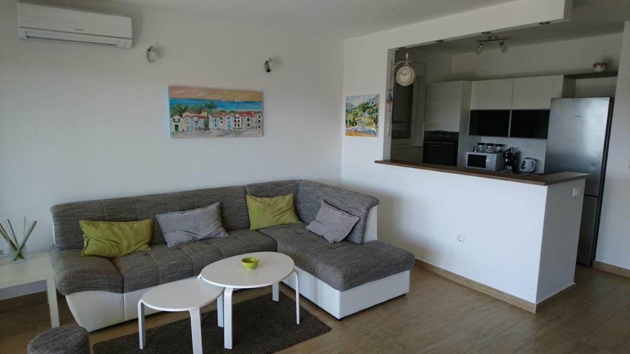 Luxury Apartments Sikiric With Fantastic View On The Sea Bibinje Esterno foto