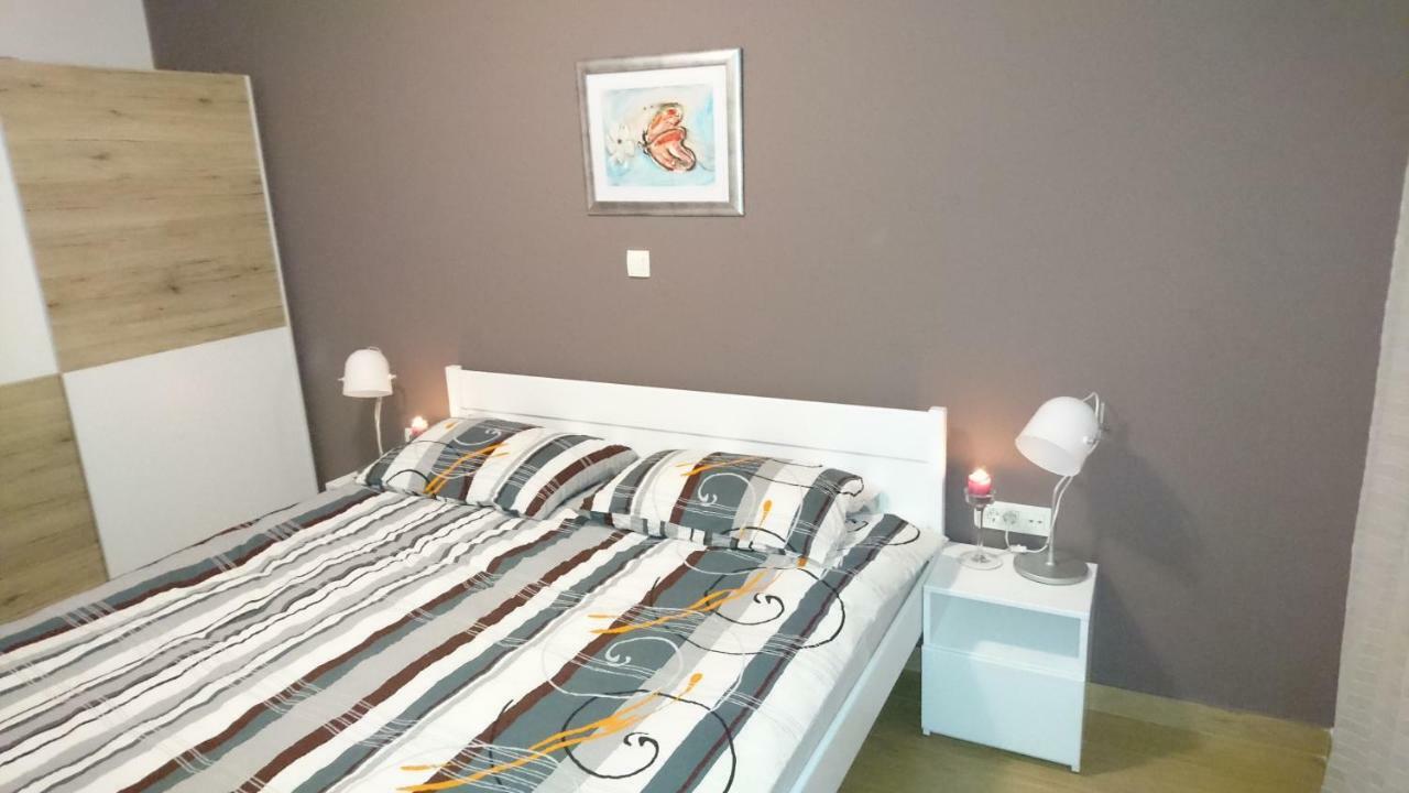 Luxury Apartments Sikiric With Fantastic View On The Sea Bibinje Esterno foto