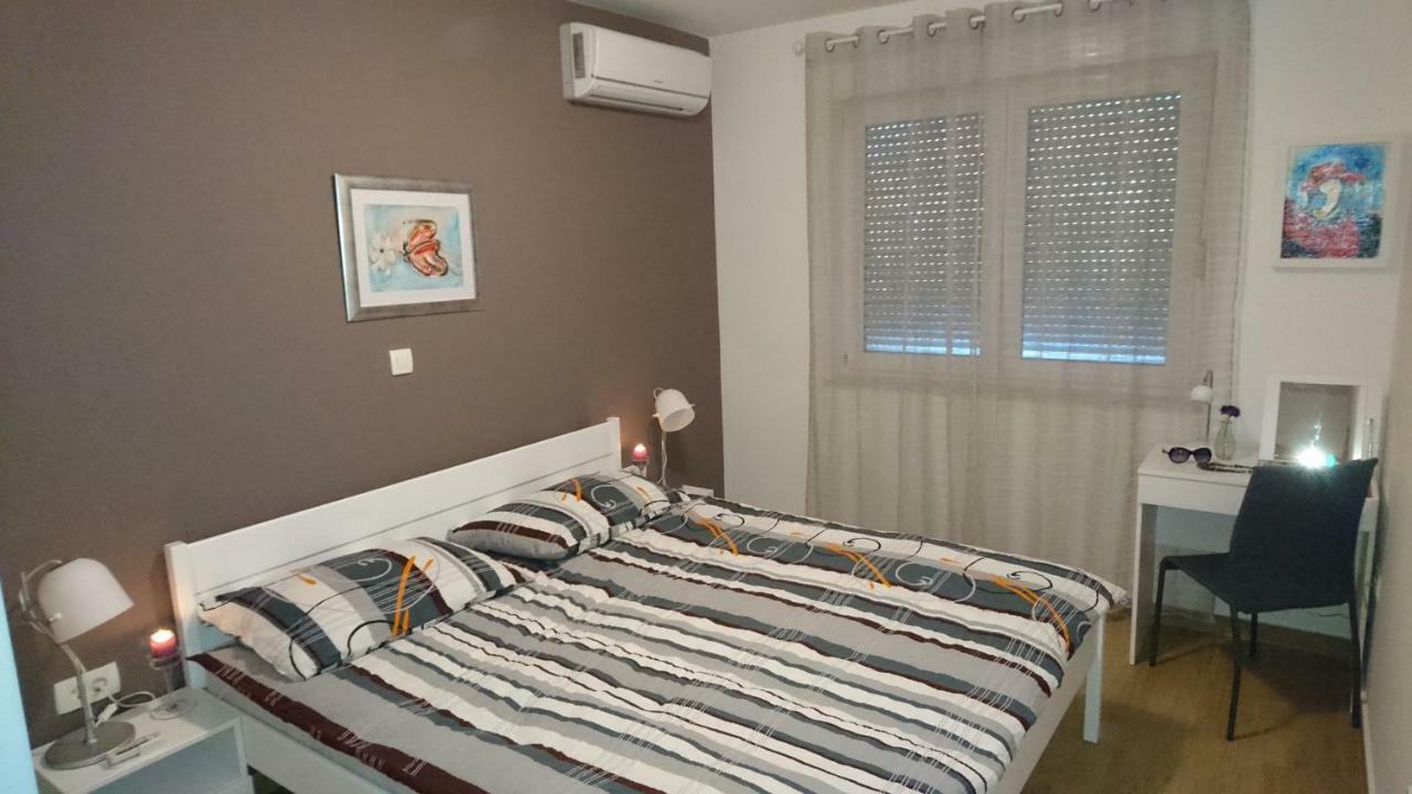 Luxury Apartments Sikiric With Fantastic View On The Sea Bibinje Esterno foto