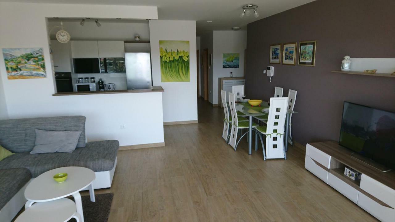 Luxury Apartments Sikiric With Fantastic View On The Sea Bibinje Esterno foto